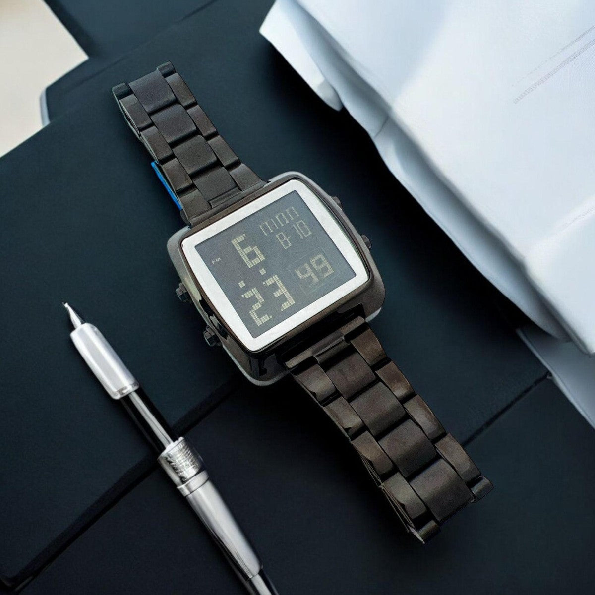 Reloj Scottie Abu Dabi Elegancia y Precisión